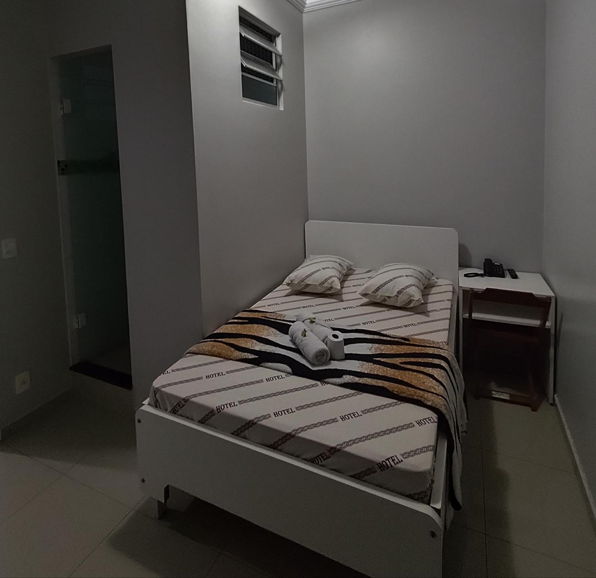 Hotel Amanhecer N903- Feirinha Da Madrugada-Bras — Photos 1